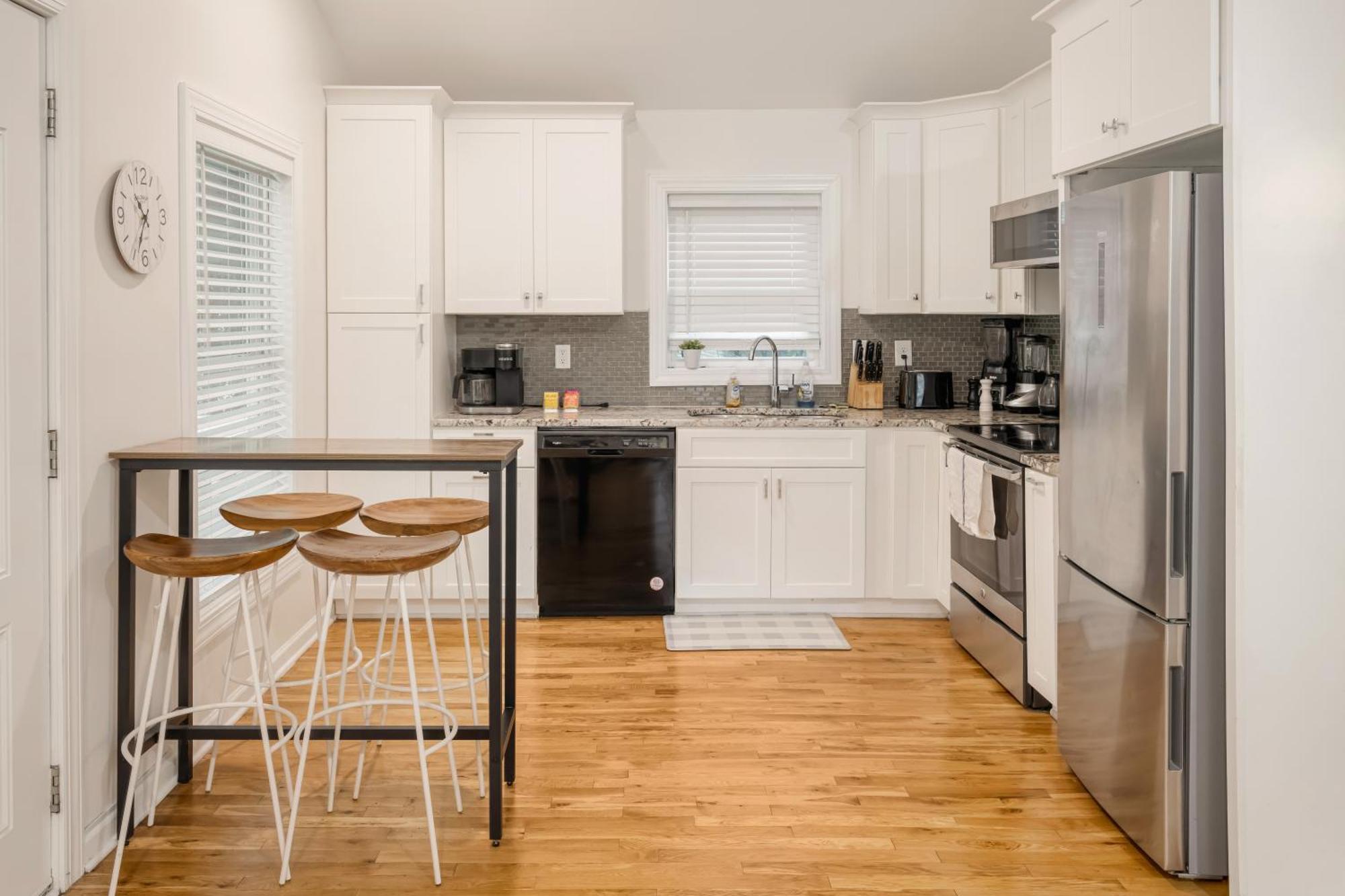 Charming 2Br Bungalow 4 Minutes To Duke University Durham Exterior photo